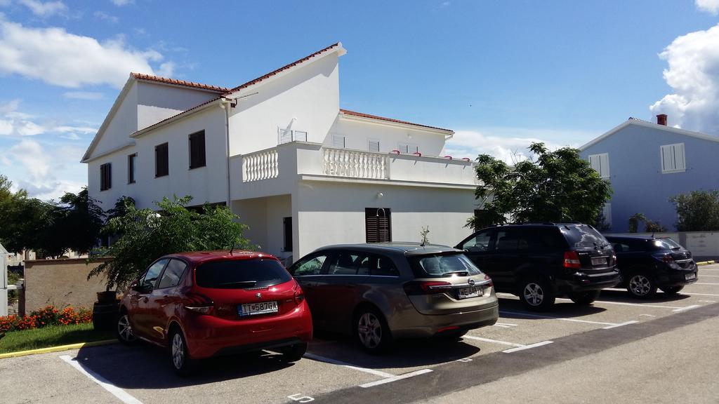 Apartments Marko Vrsi Exterior photo